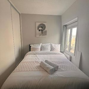 Studio met een King Size Bed